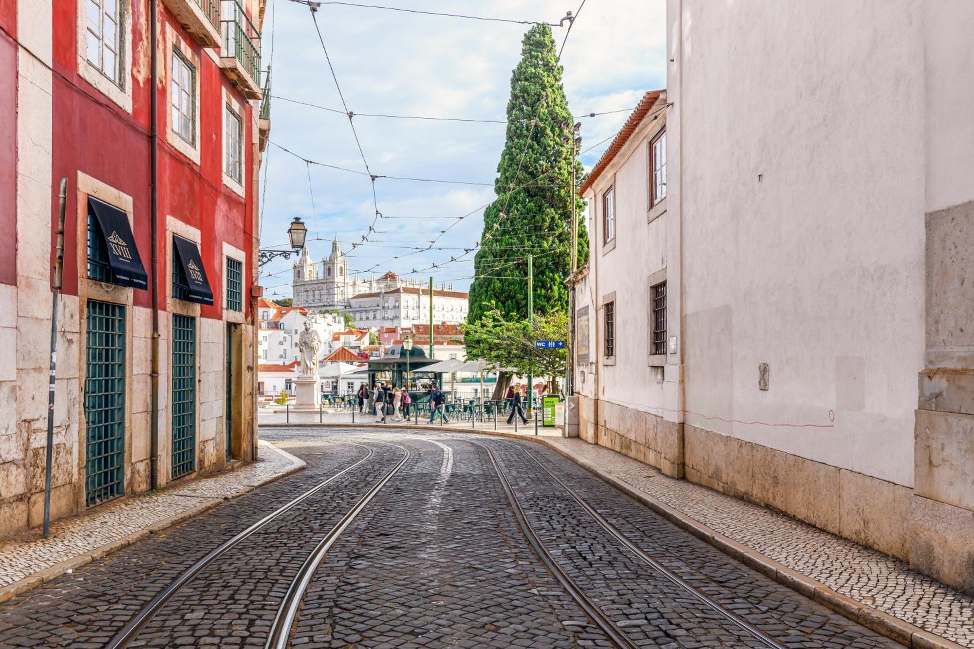 Sublime Apt Medieval Alfama Lisbona Esterno foto