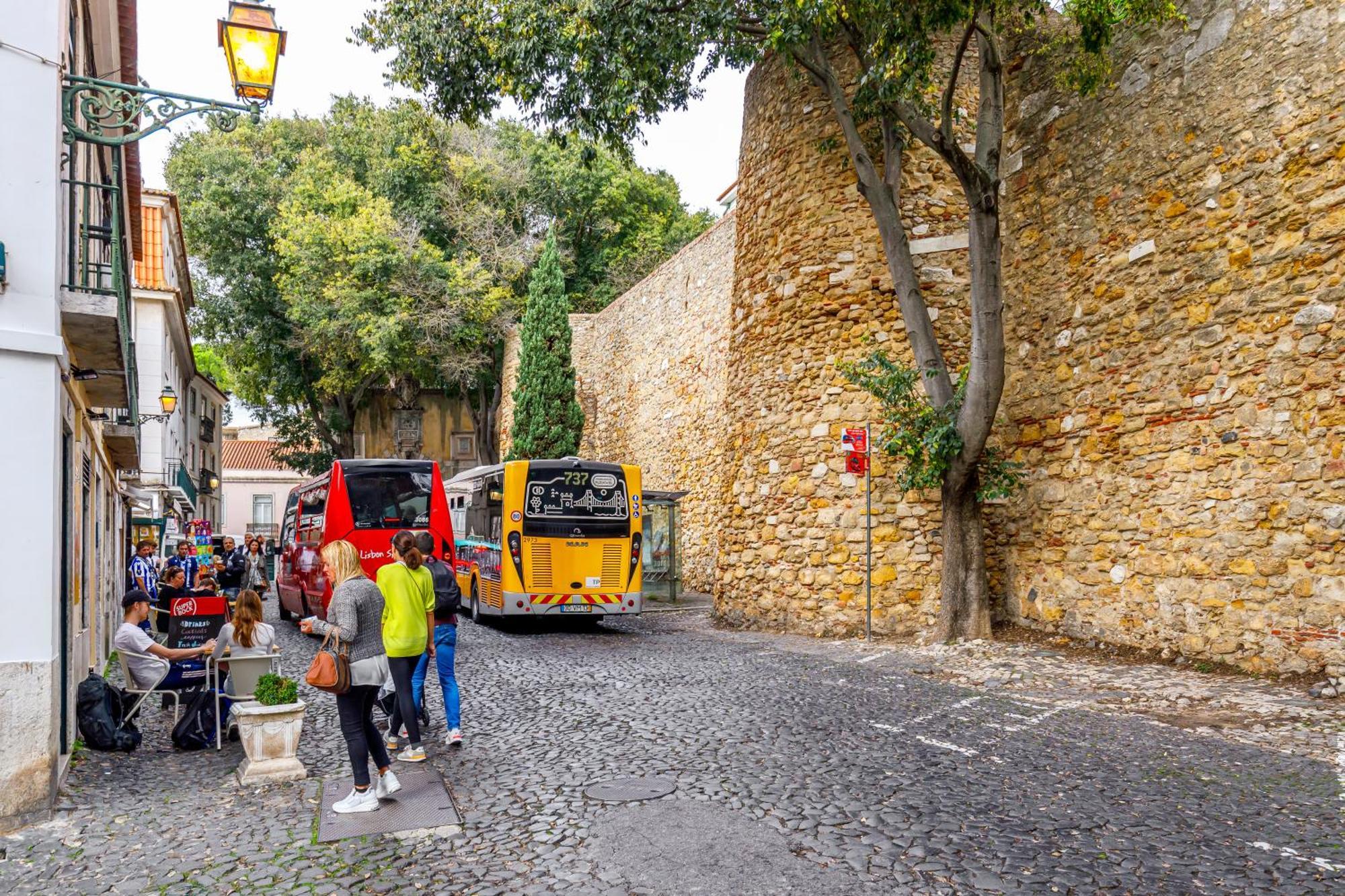 Sublime Apt Medieval Alfama Lisbona Esterno foto